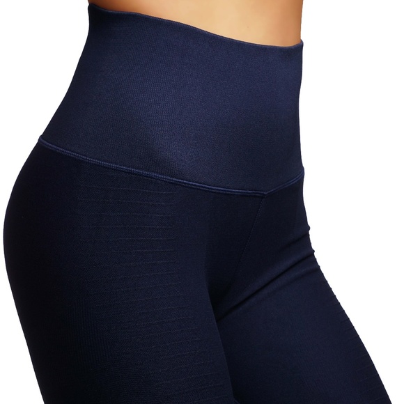 CODEFIT Pants - High compression workout leggings 7001